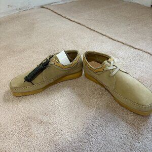 Clarks Weaver EMB Men's Shoes Size 10.0 Color: Maple Suede/Sand Suede